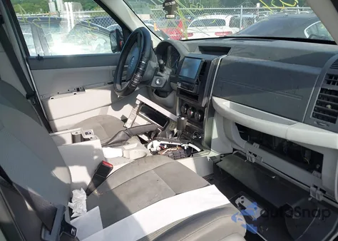 2008 Jeep Liberty Sport из США, поврежденный, VIN 1J8GN28K38W279348